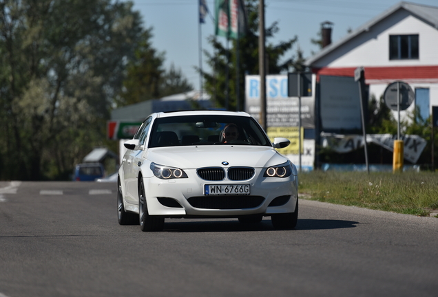 BMW M5 E60 2007