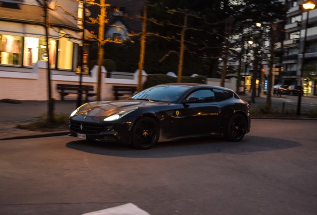 Ferrari FF