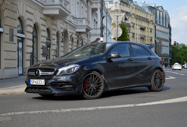 Mercedes-AMG A 45 W176 2015