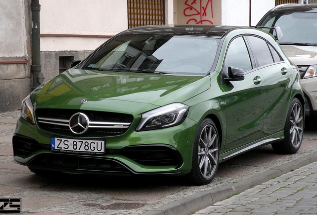 Mercedes-AMG A 45 W176 2015