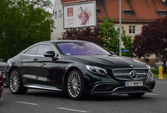 Mercedes-AMG S 63 Coupé C217