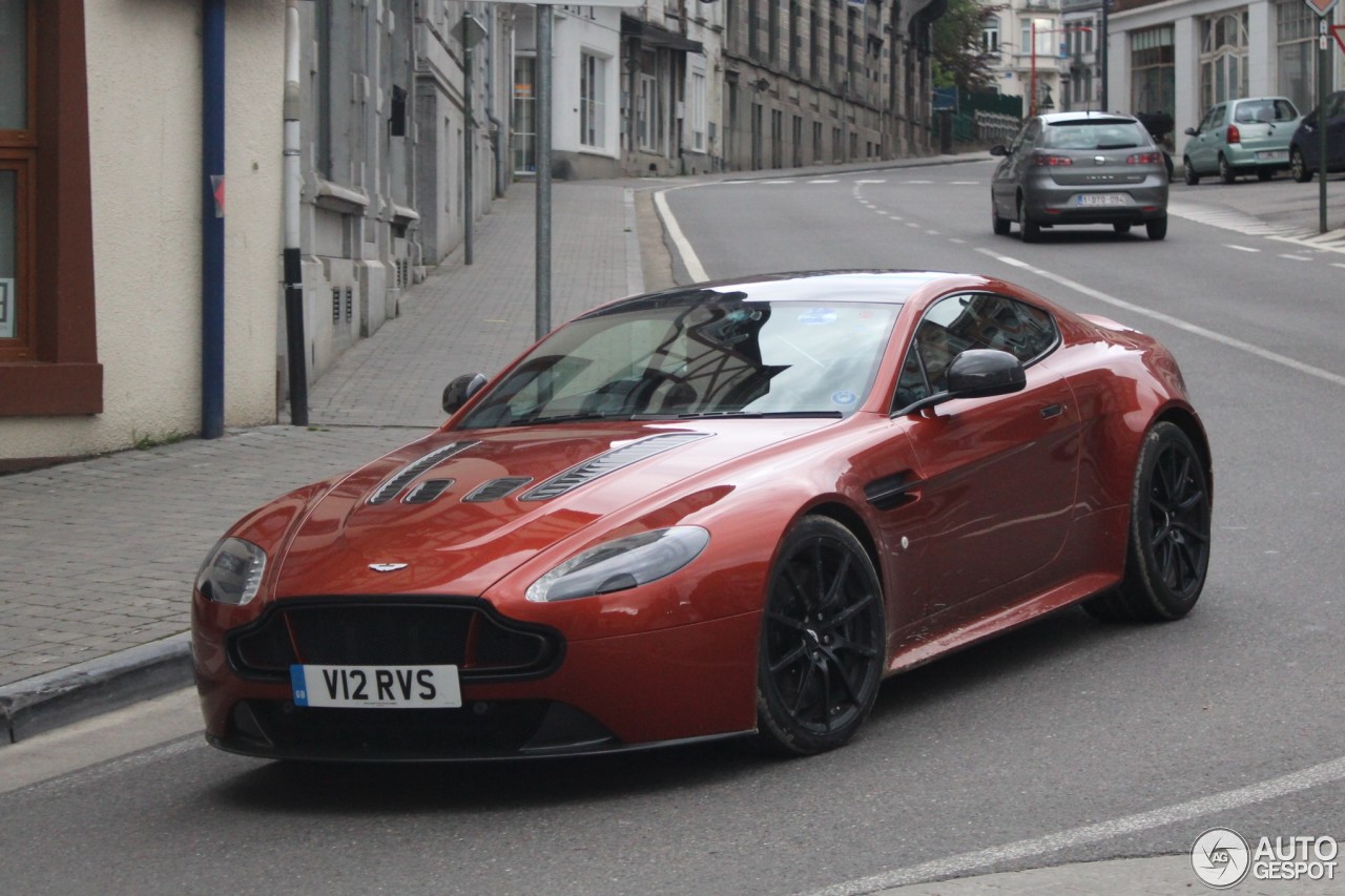 Aston Martin V12 Vantage S