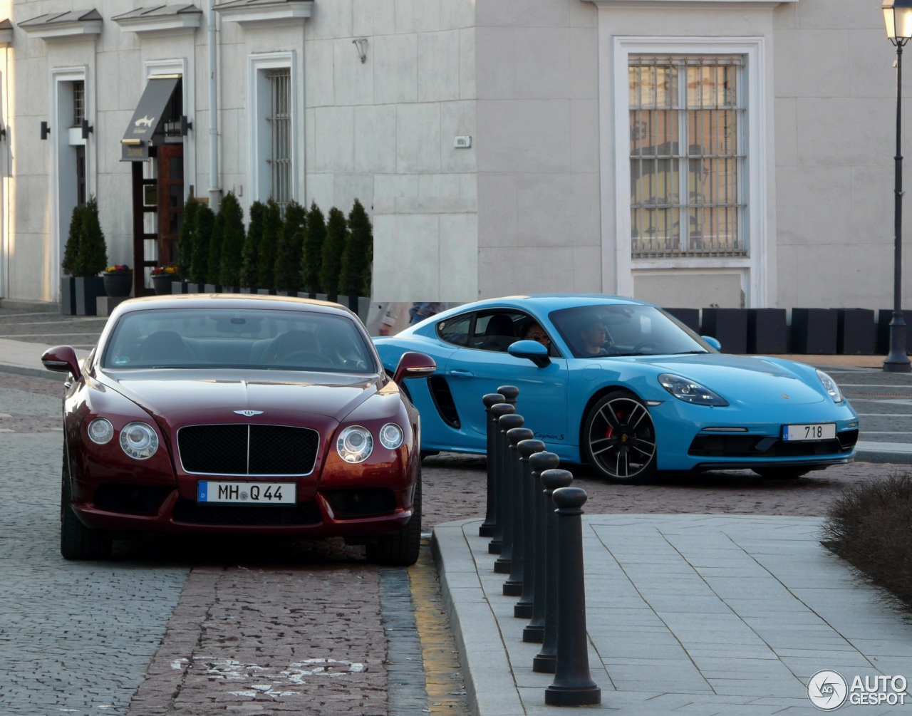 Bentley Continental GT V8