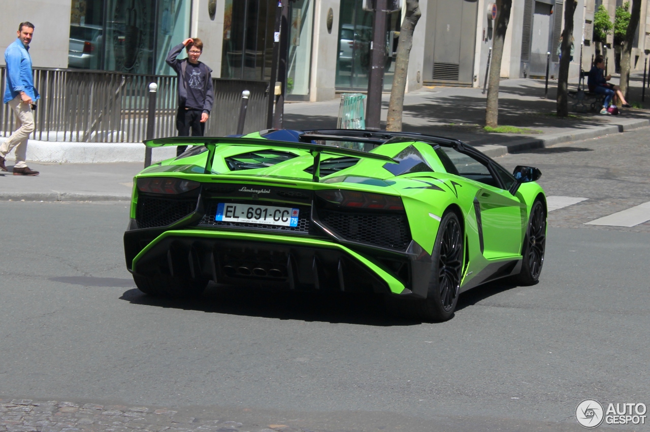 Lamborghini Aventador LP750-4 SuperVeloce Roadster