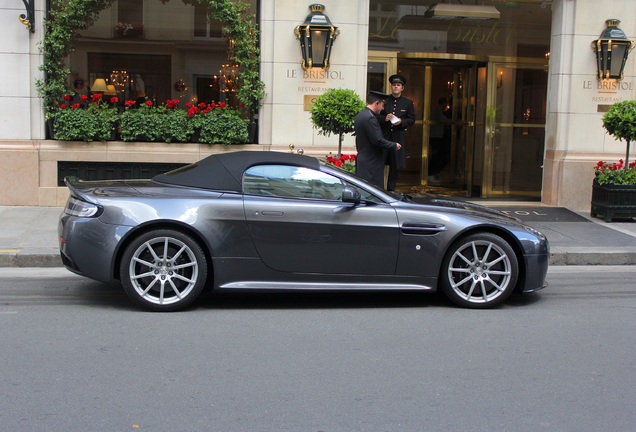 Aston Martin V12 Vantage S Roadster