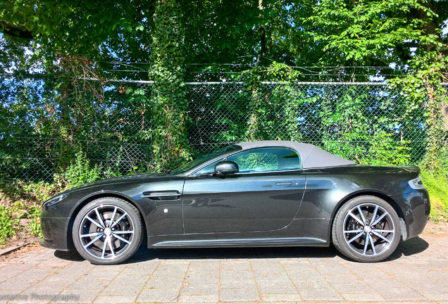 Aston Martin V8 Vantage S Roadster