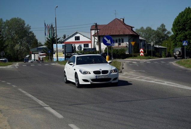 BMW M5 E60 2007