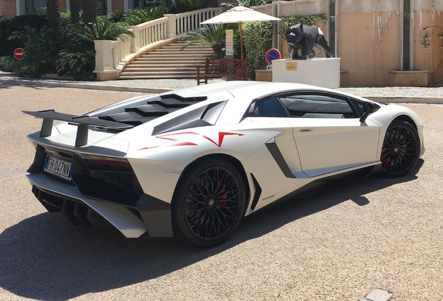 Lamborghini Aventador LP750-4 SuperVeloce