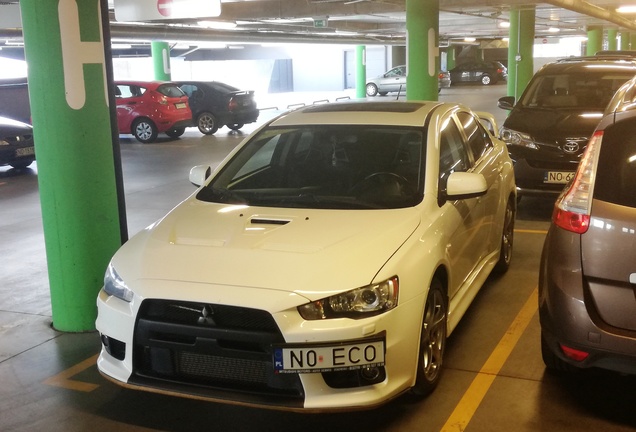 Mitsubishi Lancer Evolution X MR Touring