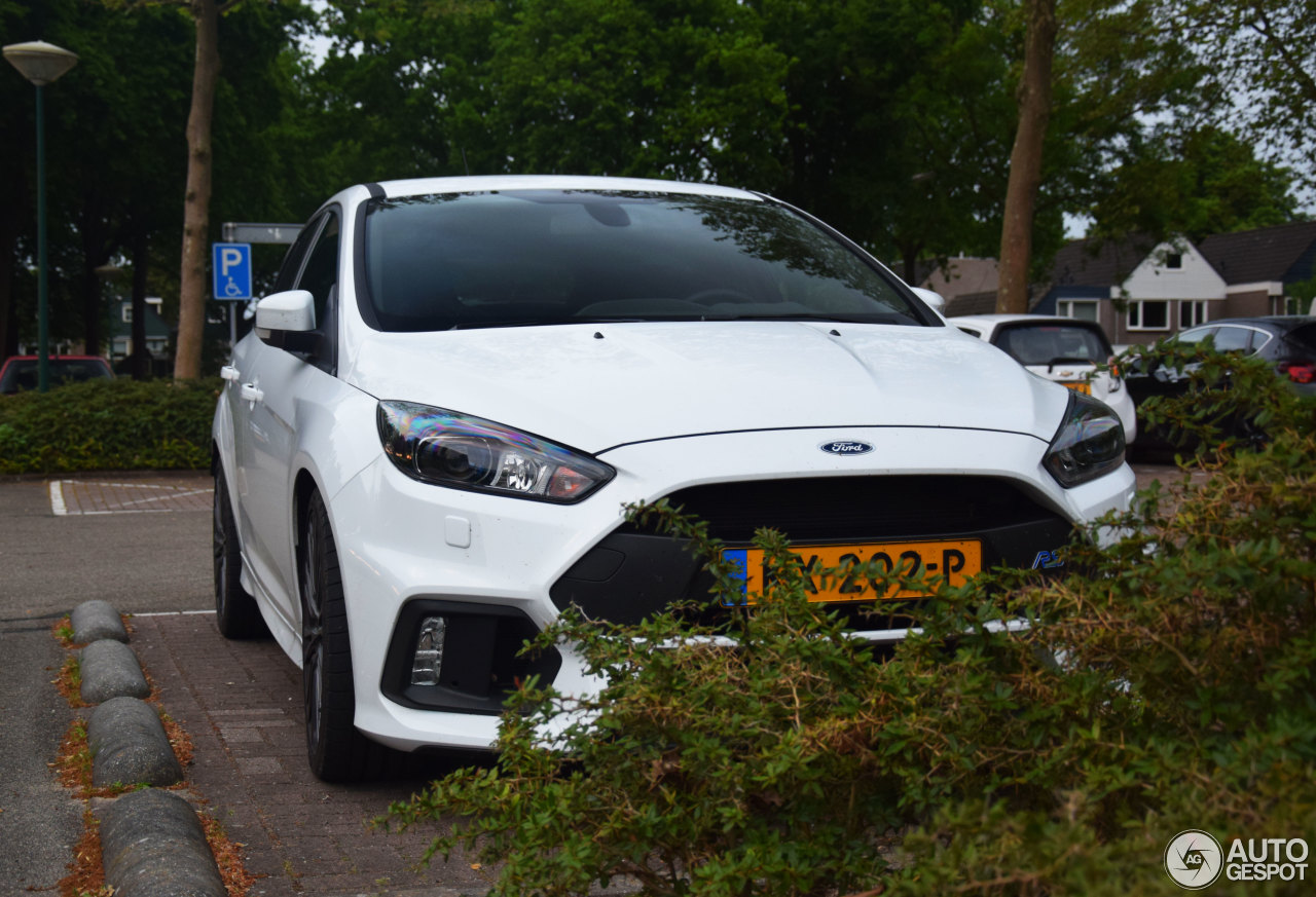 Ford Focus RS 2015