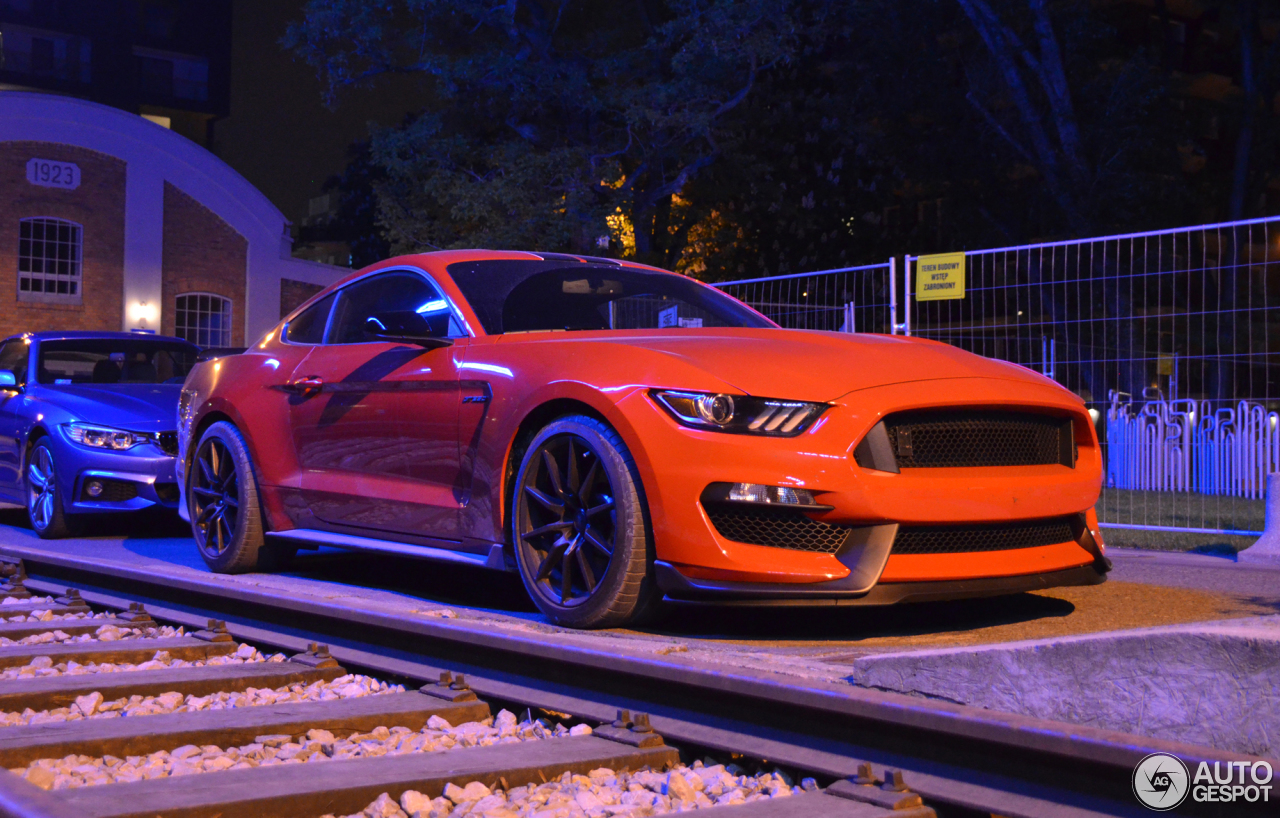 Ford Mustang Shelby GT350 2015