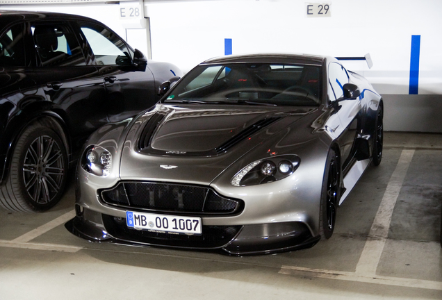 Aston Martin Vantage GT12