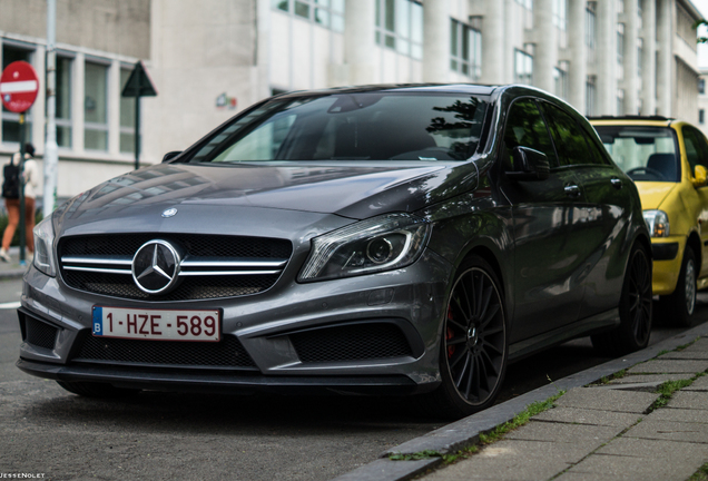 Mercedes-Benz A 45 AMG