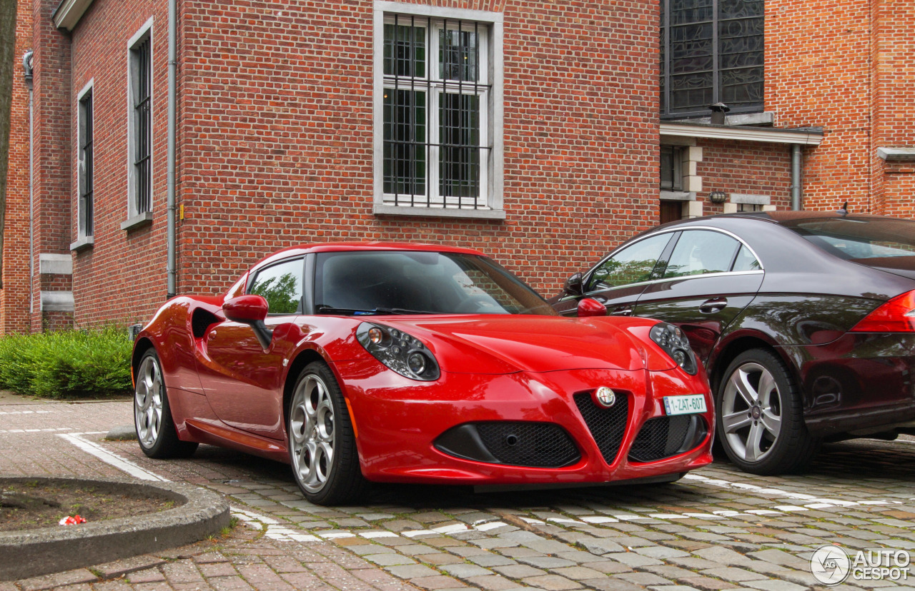 Alfa Romeo 4C Coupé