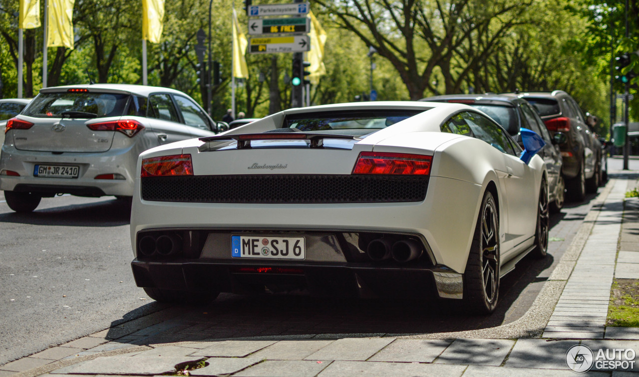 Lamborghini Gallardo LP570-4 Superleggera