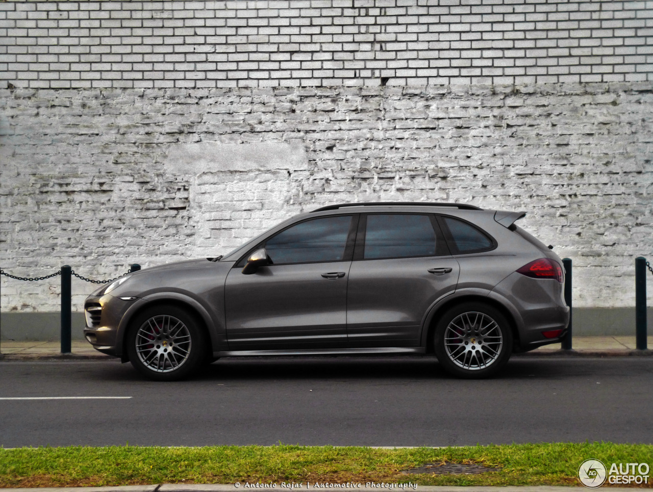 Porsche 958 Cayenne GTS