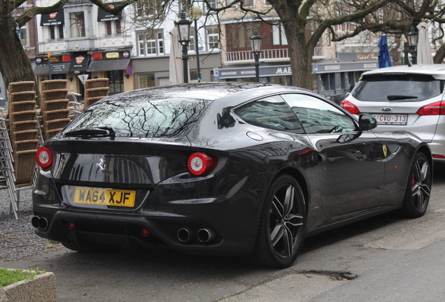 Ferrari FF
