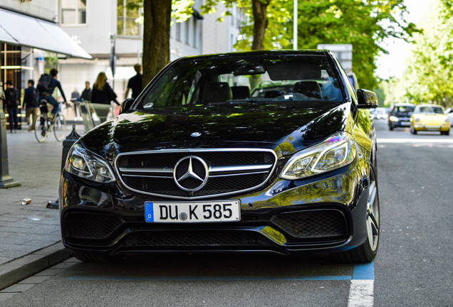 Mercedes-Benz E 63 AMG S W212