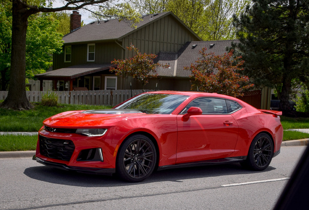 Chevrolet Camaro ZL1 2016