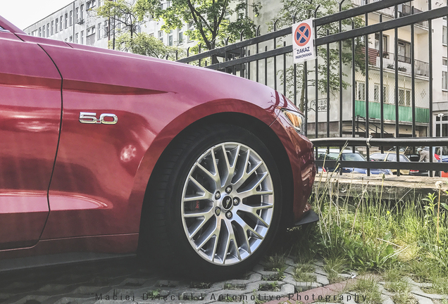 Ford Mustang GT 2015