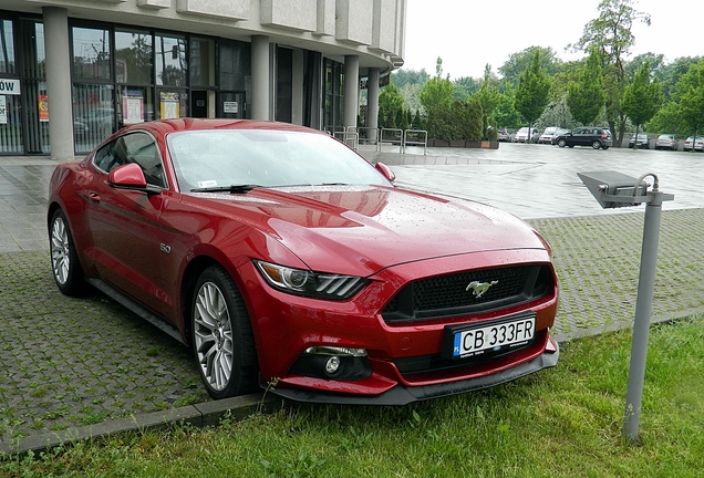 Ford Mustang GT 2015