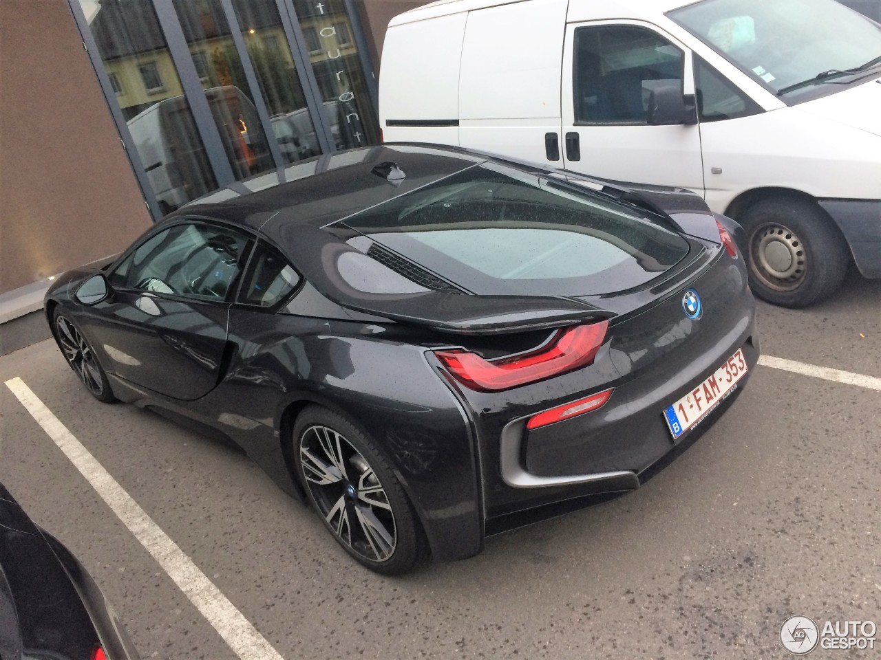 BMW i8