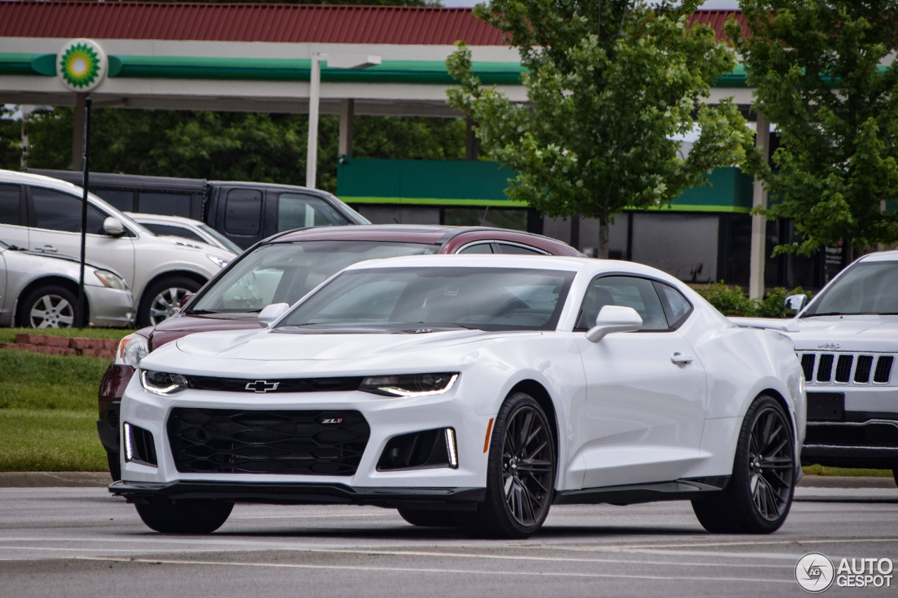 Chevrolet Camaro ZL1 2016