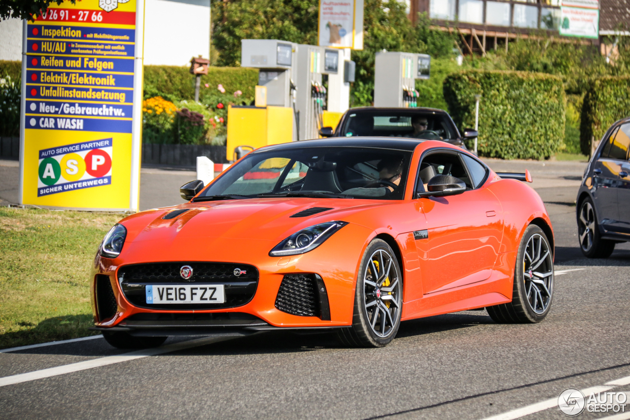 Jaguar F-TYPE SVR Coupé