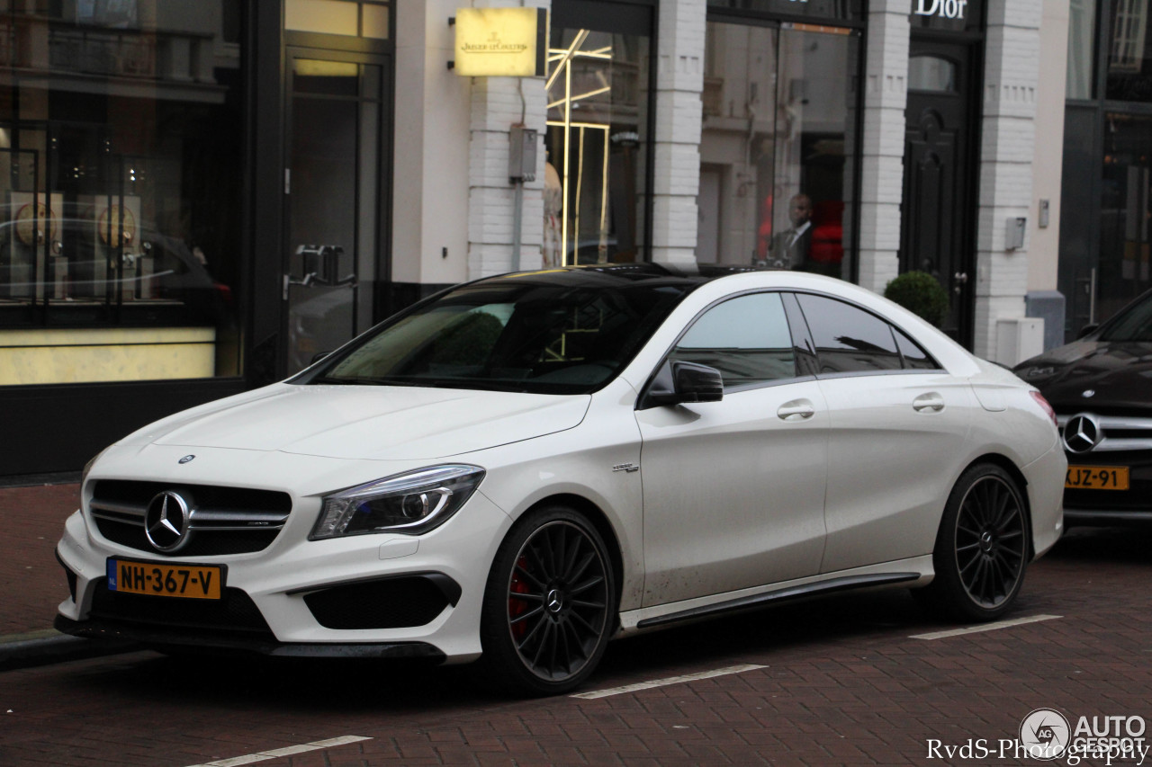 Mercedes-Benz CLA 45 AMG C117