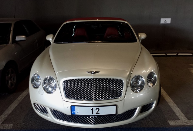 Bentley Continental GTC