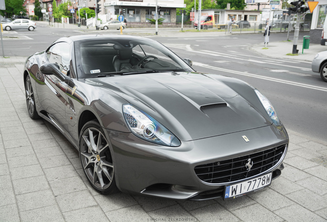 Ferrari California