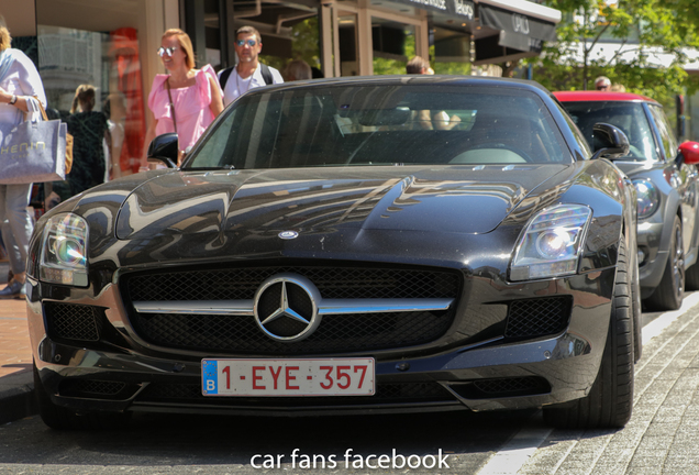 Mercedes-Benz SLS AMG Roadster