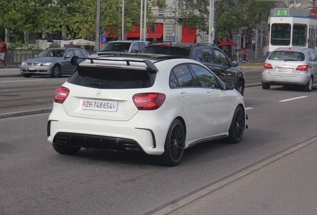 Mercedes-AMG A 45 W176 2015