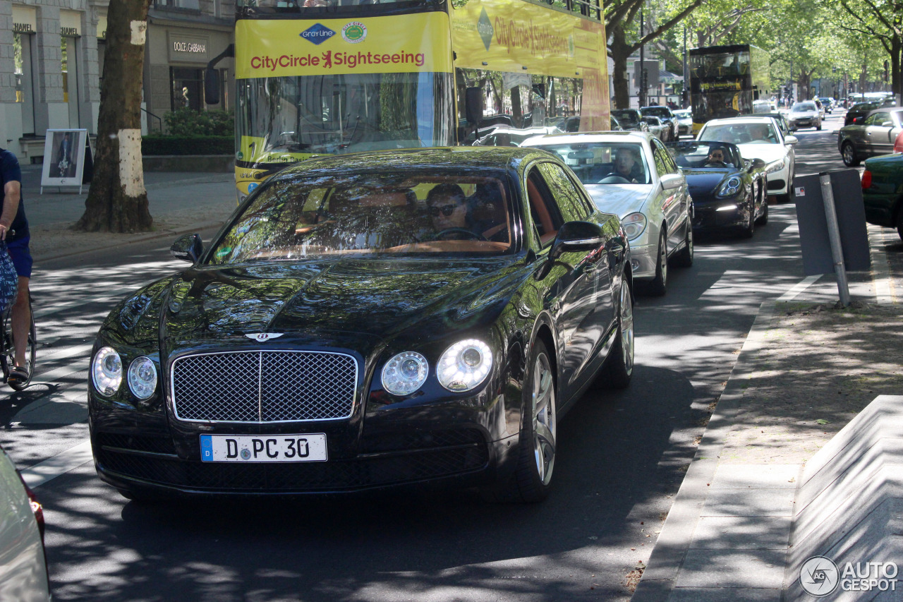 Bentley Flying Spur V8