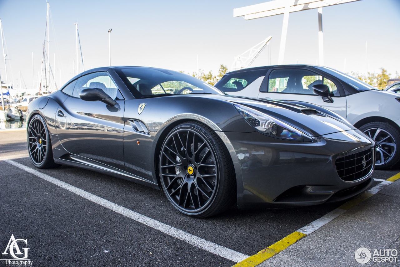 Ferrari California