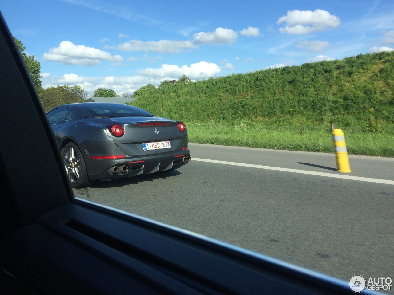 Ferrari California T