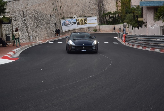 Ferrari FF