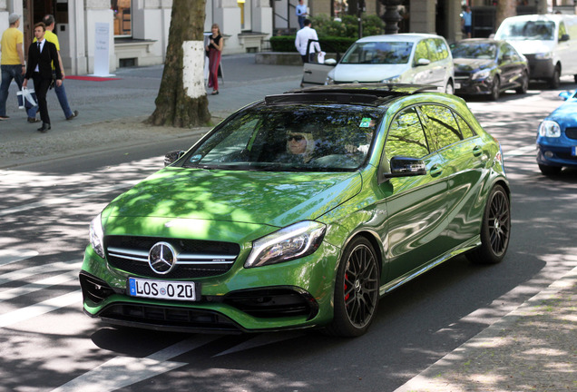 Mercedes-AMG A 45 W176 2015