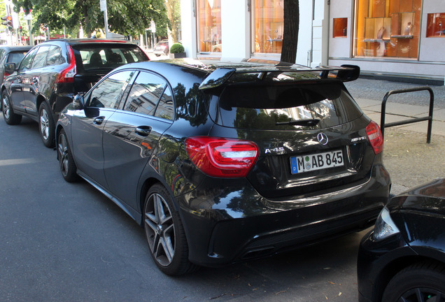 Mercedes-Benz A 45 AMG