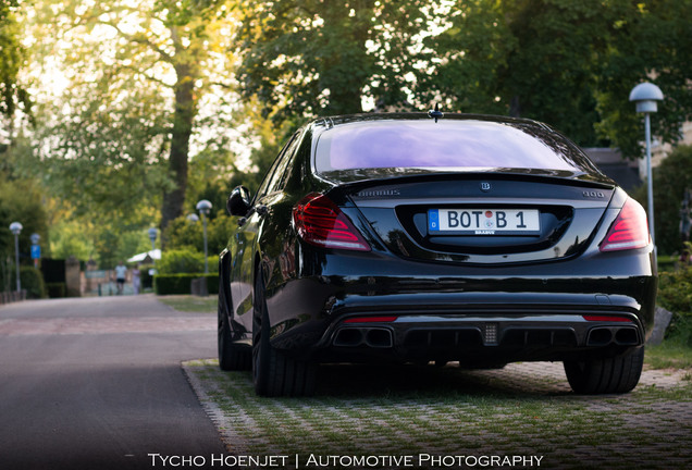 Mercedes-Benz Brabus 900 Rocket