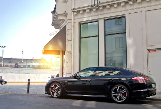 Porsche 970 Panamera GTS MkI