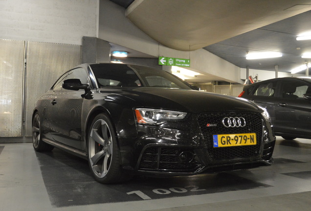 Audi RS5 B8 2012