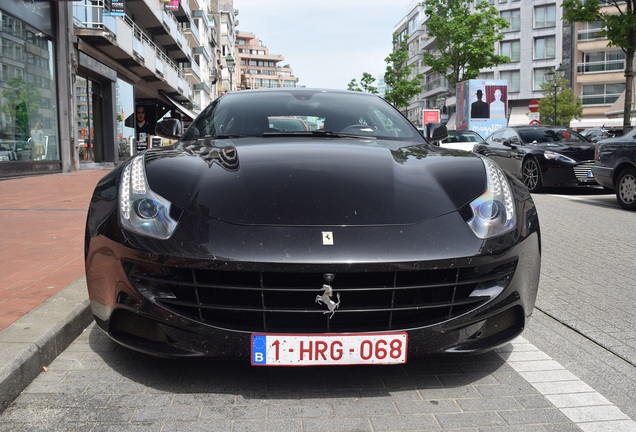 Ferrari FF