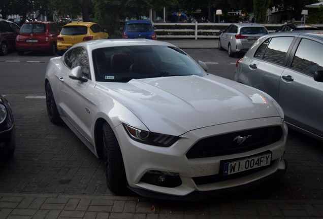 Ford Mustang GT 2015