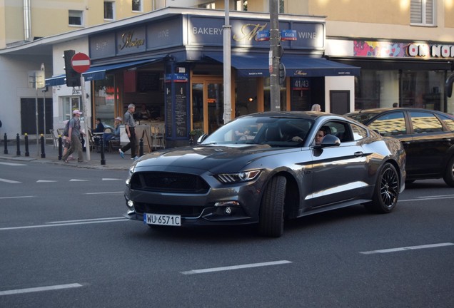 Ford Mustang GT 2015