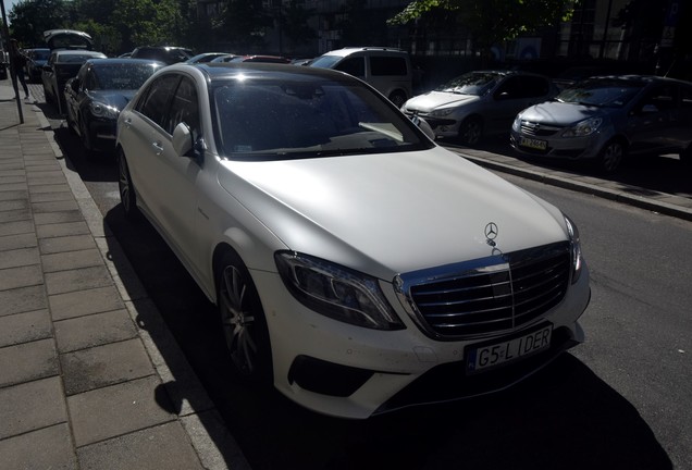 Mercedes-Benz S 63 AMG V222