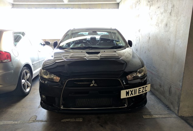 Mitsubishi Lancer Evolution X