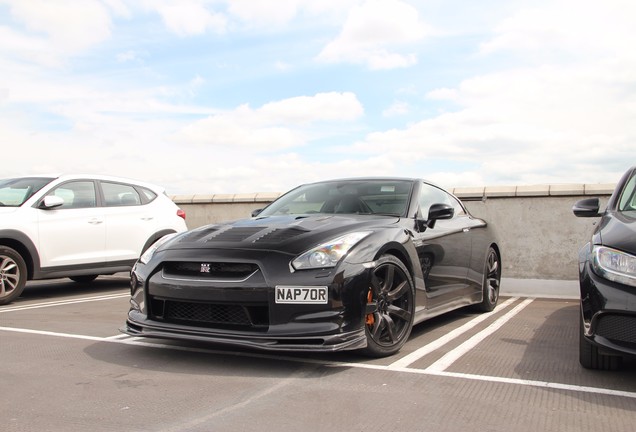 Nissan GT-R HKS GT800