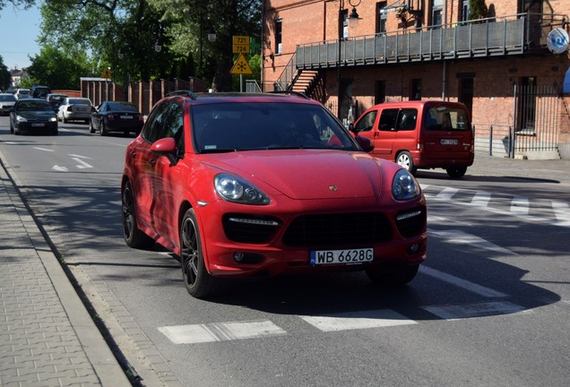 Porsche 958 Cayenne GTS