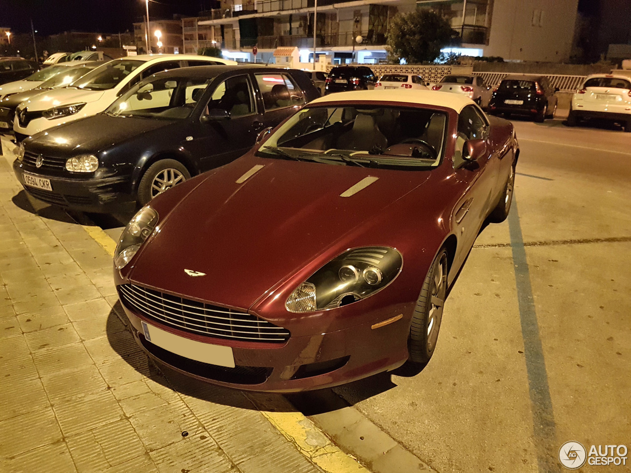 Aston Martin DB9 Volante